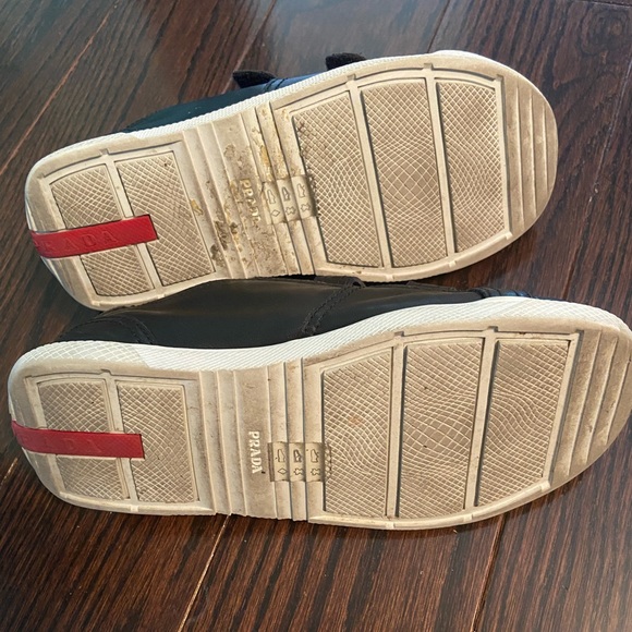 Prada Sneakers - Size 13.5 - Picture 5 of 10